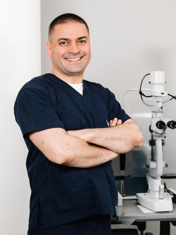 Dr sc. Bojan Kozomara, dr med.